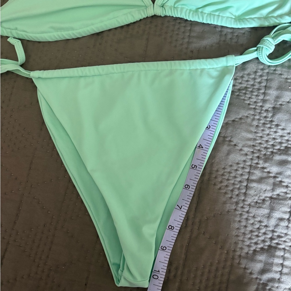 NWOT Fabletics bikini - Picture 5 of 8